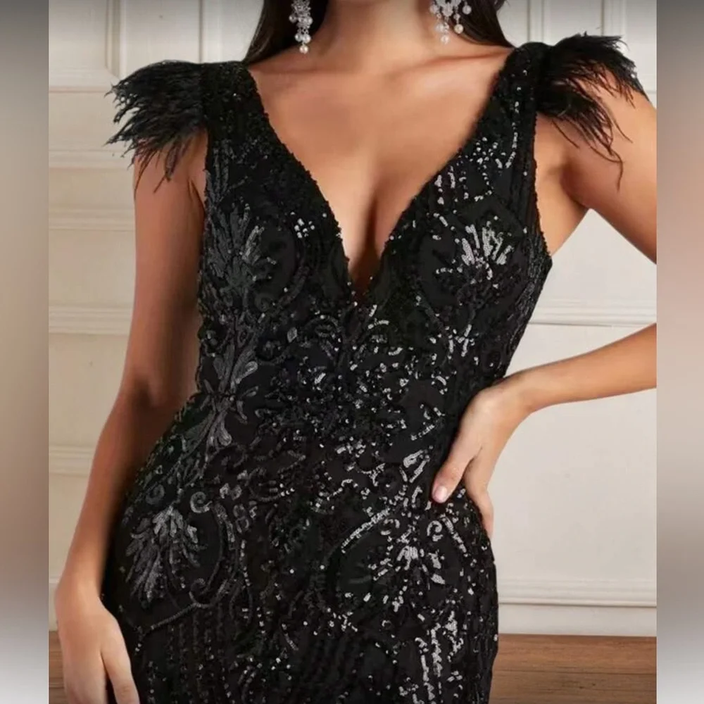 Luxurious sequins feather sleeves evening party formal gown dress - Picture 4 of 4